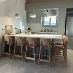 בית נופש Gianna'S Guesthouse & Nicole'S Cave Studio