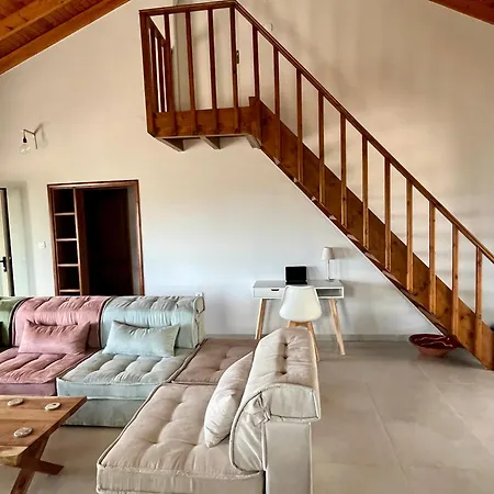 Gianna's & Cave Pylos