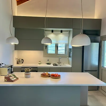 בית נופש Gianna's & Cave *