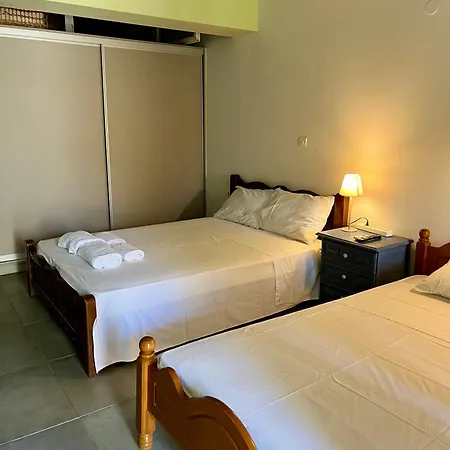 Gianna's & Cave Vakantiehuis *