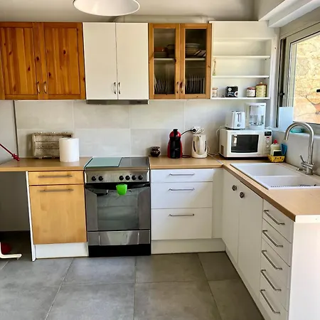 Gianna's & Cave Holiday home *