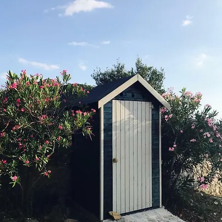 Holiday home Gianna's & Cave Pylos