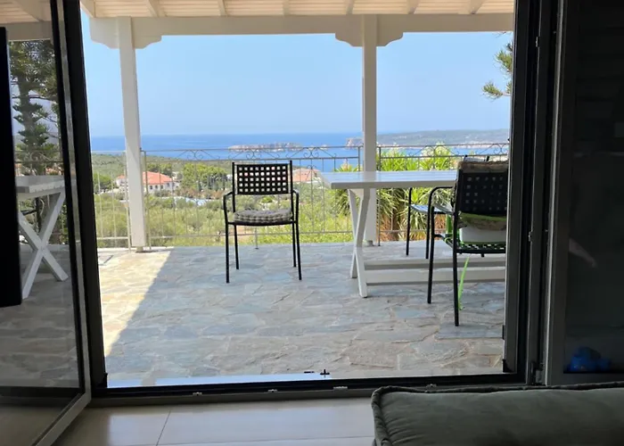 Vakantiehuis Gianna's & Cave Pylos