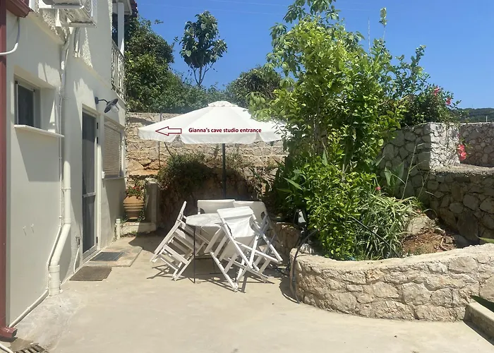 Ferienhaus Gianna's & Cave